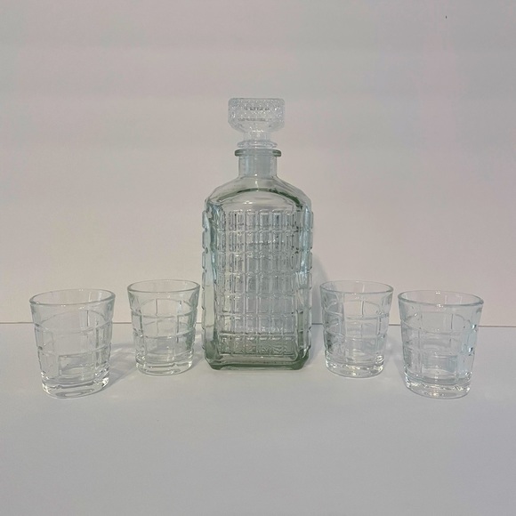 Decanter & shot glass set - Picture 2 of 6